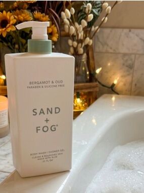 Sand + Fog Bergamot & Oud Body Wash/ Shower Gel- 32oz NEW And Sealed!